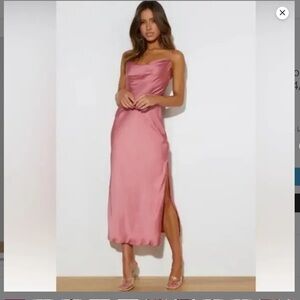 NWT Hello Molly lost and found midi dress dusty pink